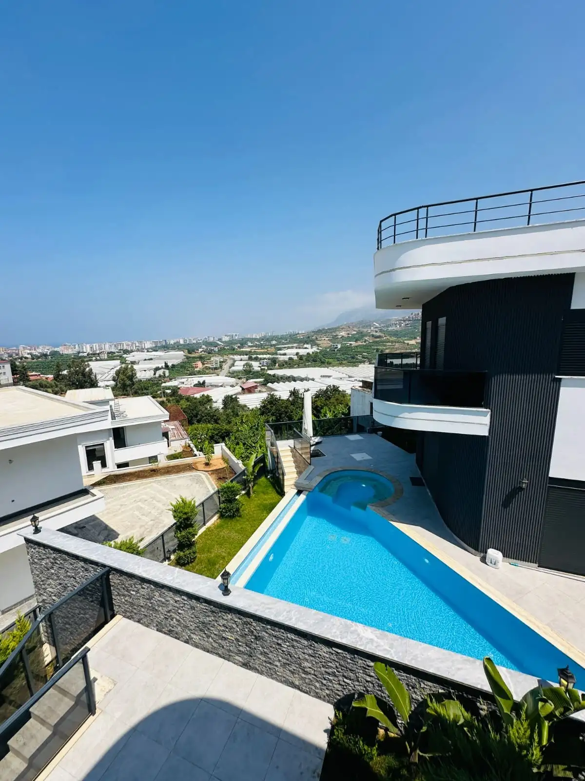 Villa 240m² in Turkey, Kargicak. Priced at 442000€ rent photo-30