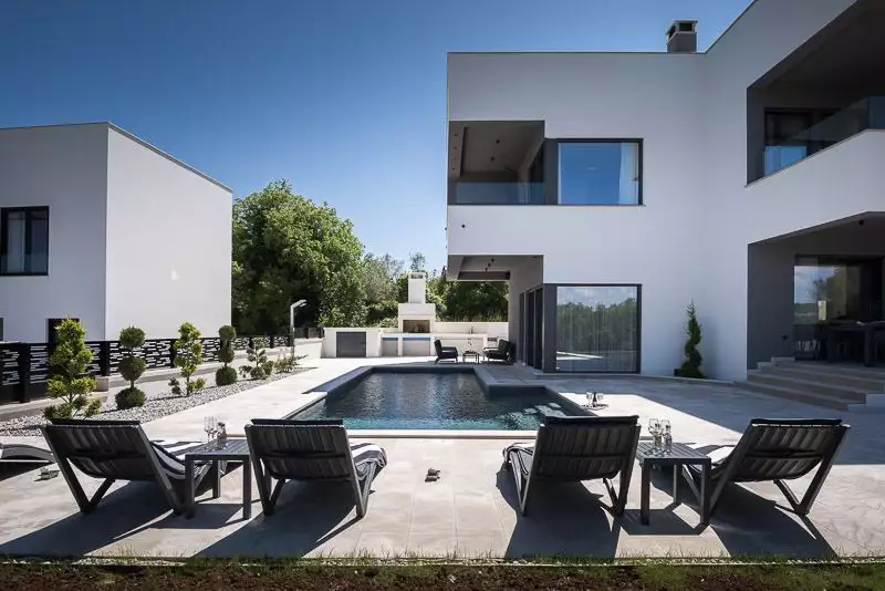 Villa 220m² in Croatia, Rakalj. Priced at 1142000€ rent photo-2