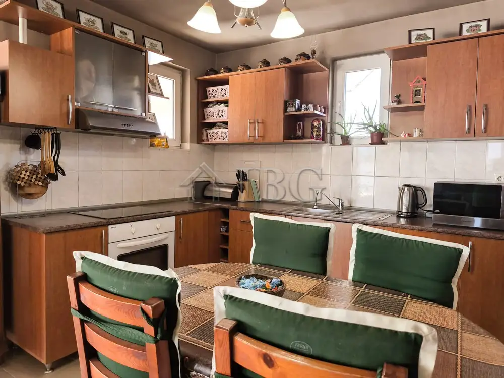 House 194m² in Bulgaria, Balchik. Priced at 260000€ rent photo-9