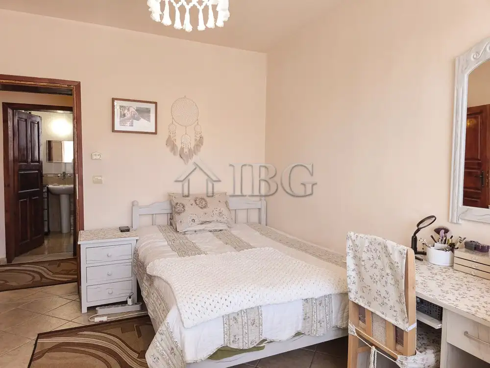 House 194m² in Bulgaria, Balchik. Priced at 260000€ rent photo-14
