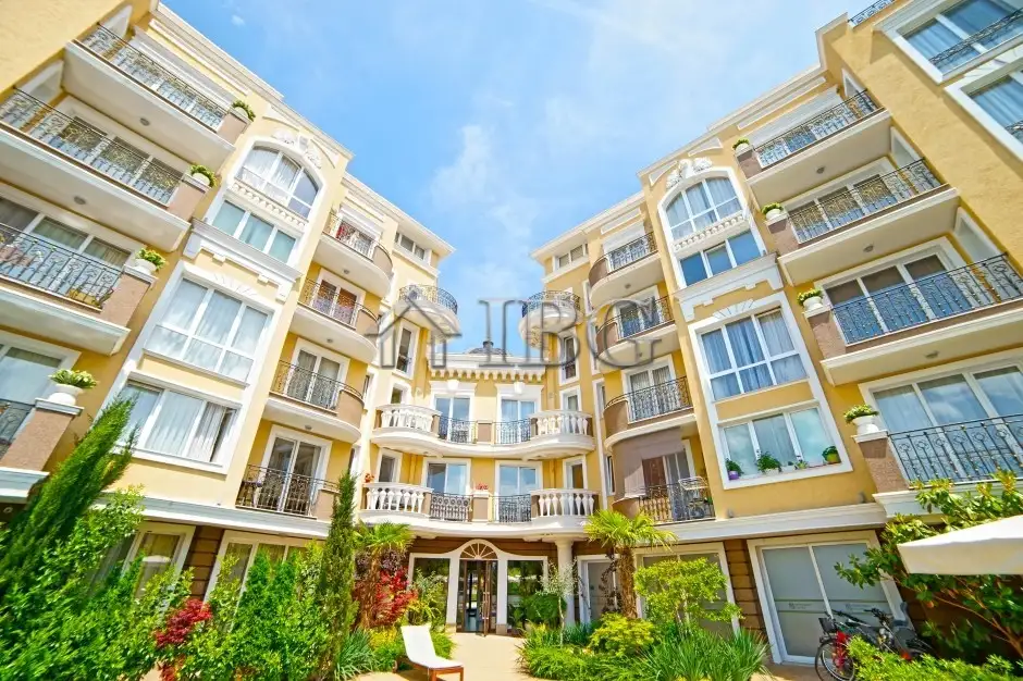 Flat 47m² in Bulgaria, Sunny Beach. Priced at 72500€ rent photo-17