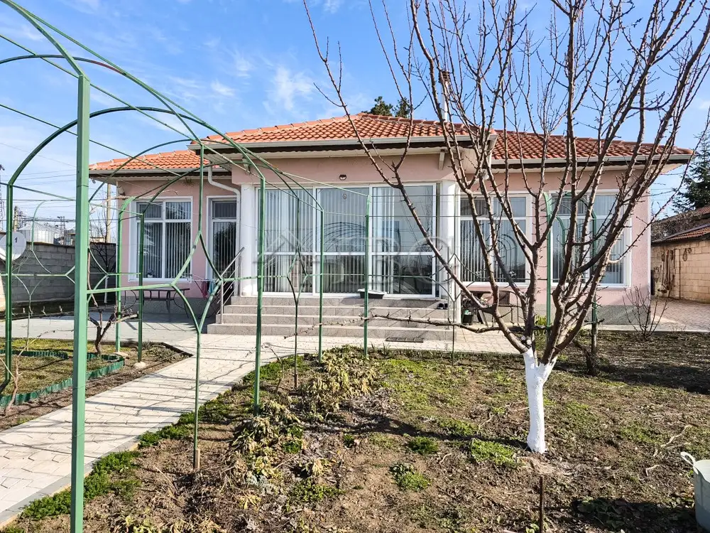 House 146m² in Bulgaria, Balchik. Priced at 245000€ rent photo-1