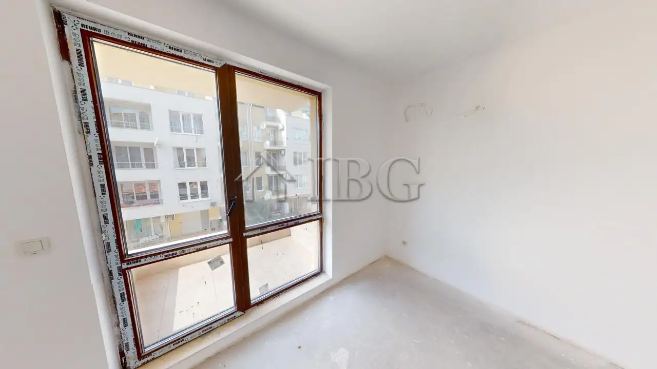Flat 76m² in Bulgaria, Ravda. Priced at 187200€ rent photo-17