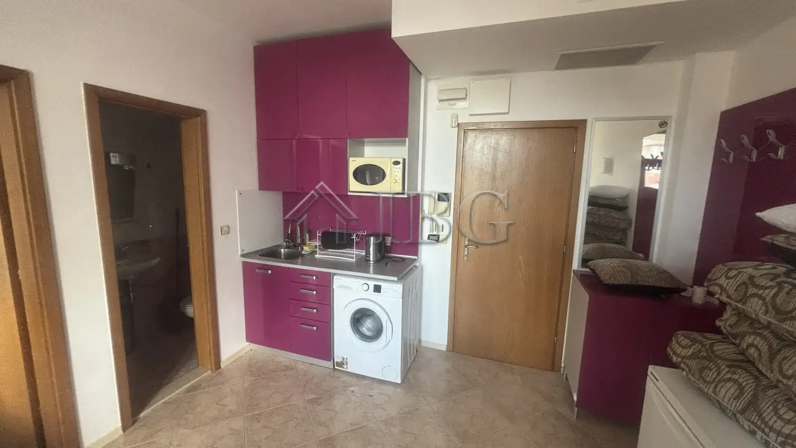 Flat 57m² in Bulgaria, Sunny Beach. Priced at 800€ rent photo-3