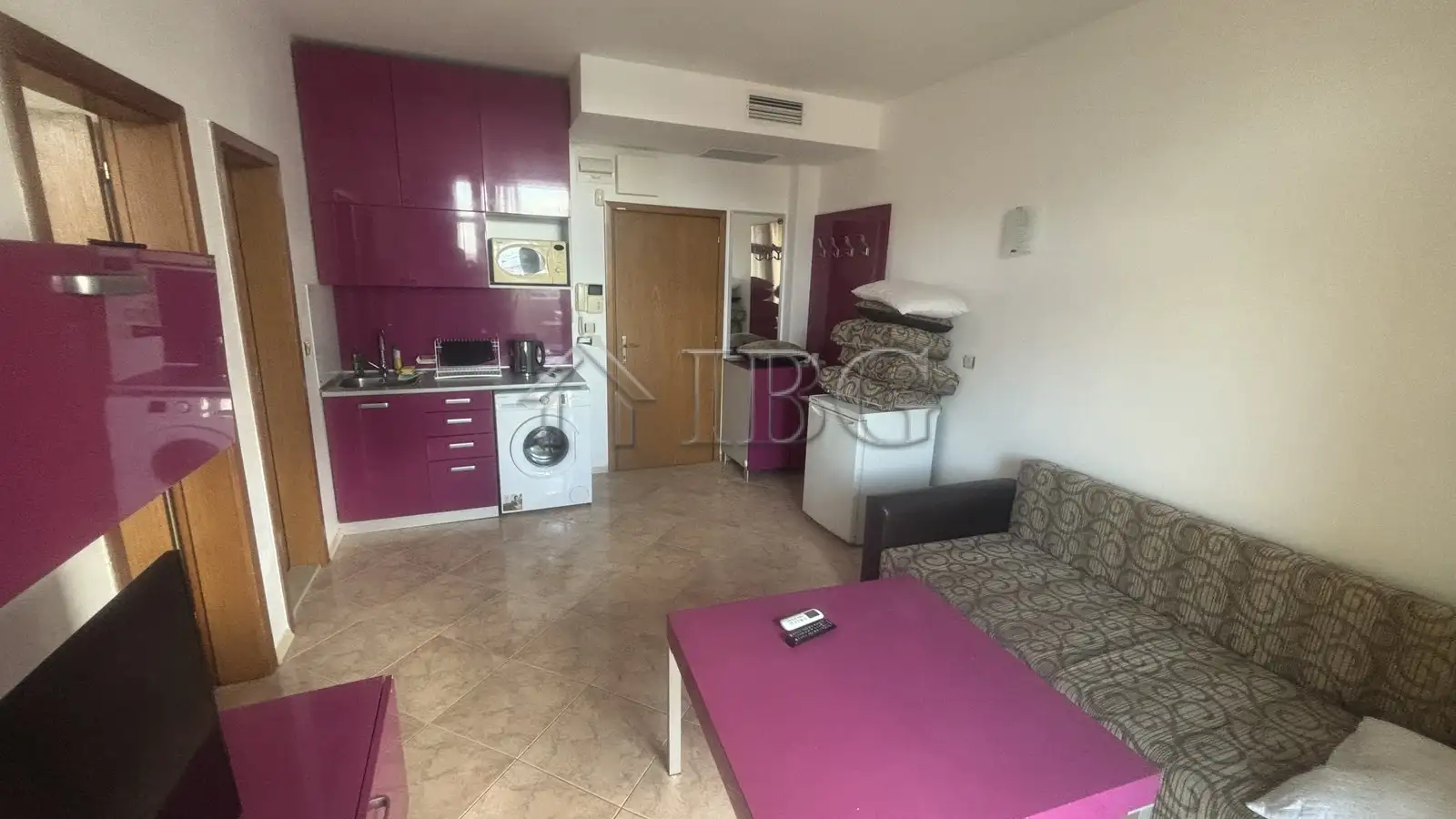 Flat 57m² in Bulgaria, Sunny Beach. Priced at 800€ rent photo-4
