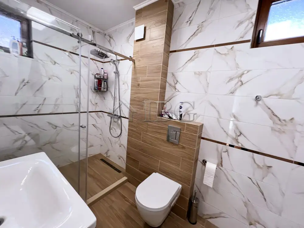 House 251m² in Bulgaria, Sunny Beach. Priced at 315000€ rent photo-19