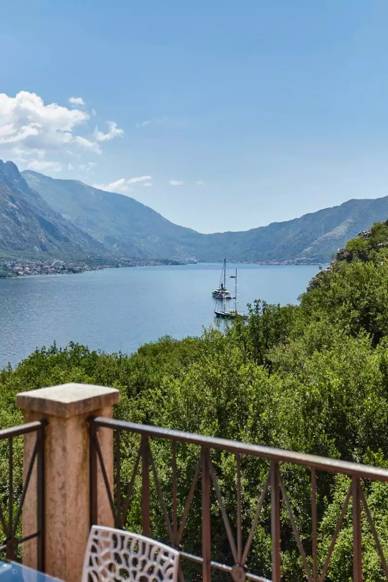 Flat 79m² in Montenegro, Orahovac. Priced at 315000€ rent photo-2