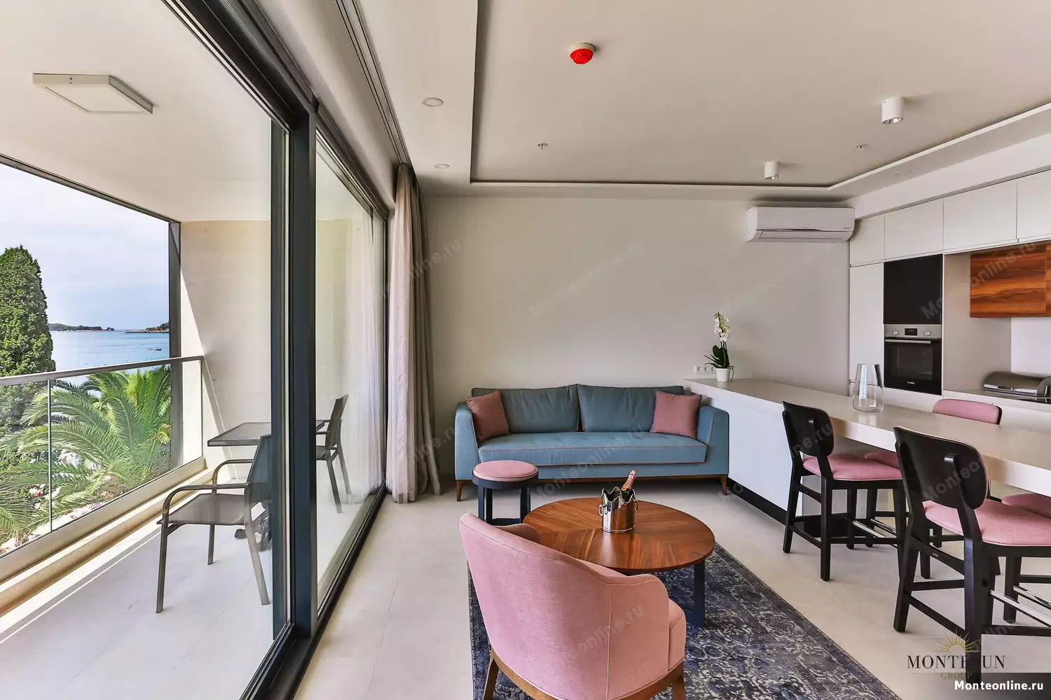 Flat 107m² in Montenegro, Rafailovici. Priced at 599200€ rent photo-16