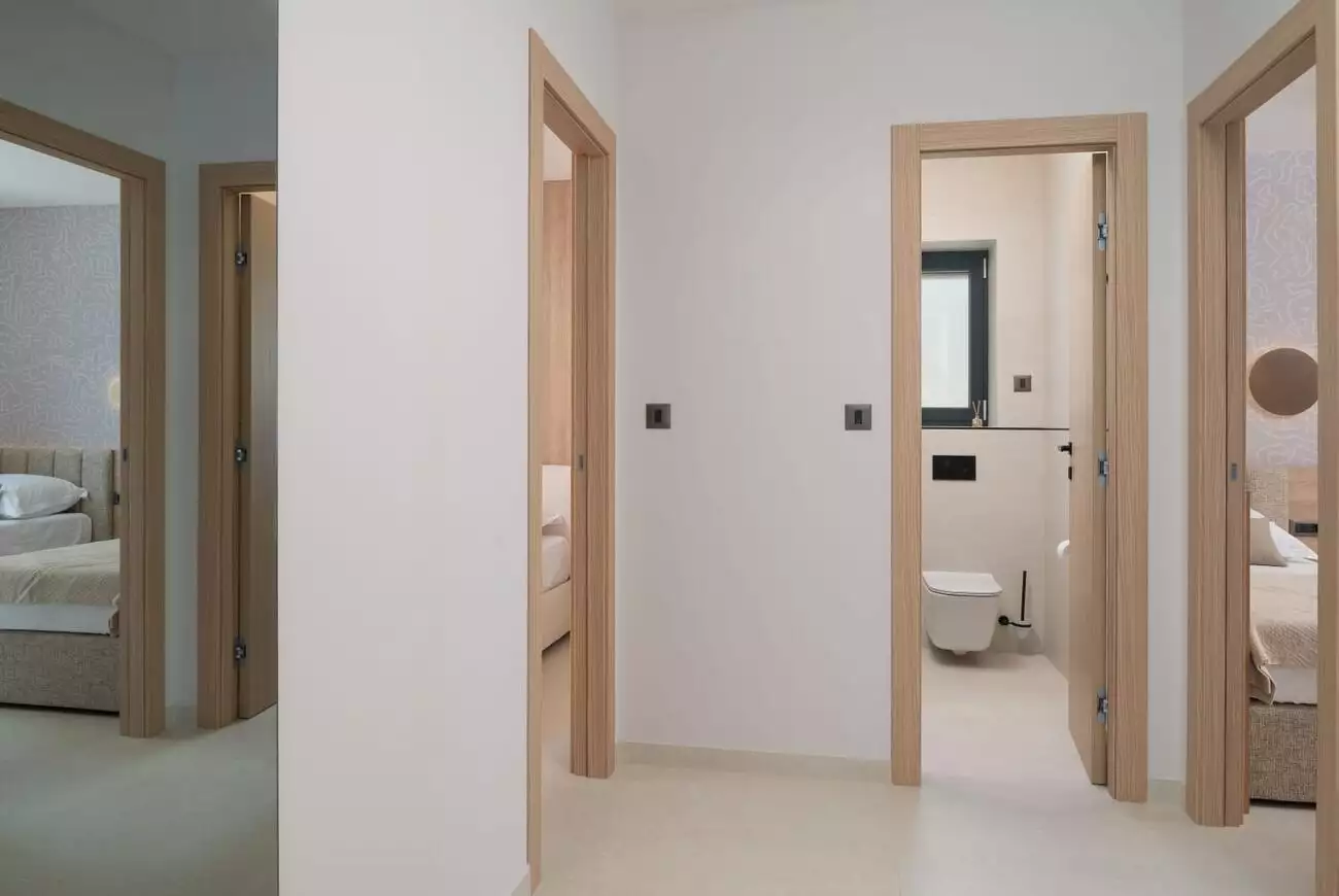 Villa 320m² in Croatia, Podstrana. Priced at 1650000€ rent photo-12