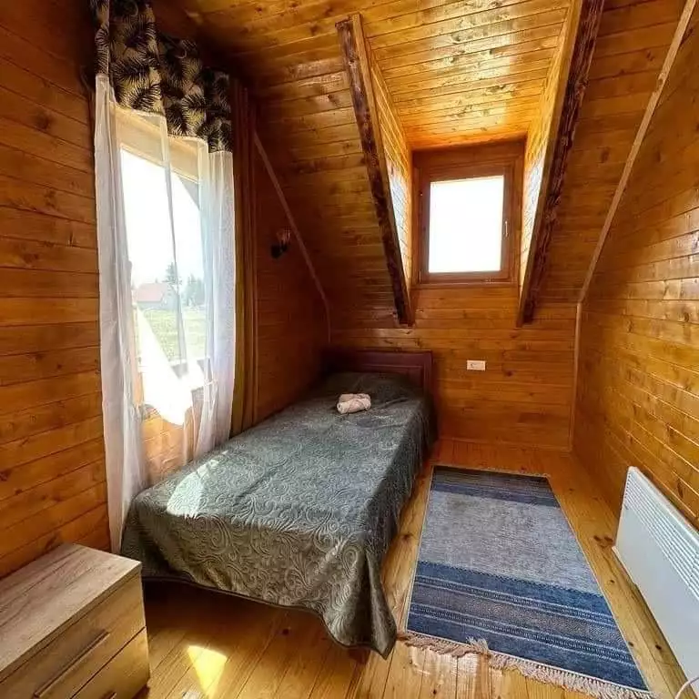 House 75m² in Montenegro, Zabljak. Priced at 94000€ rent photo-5