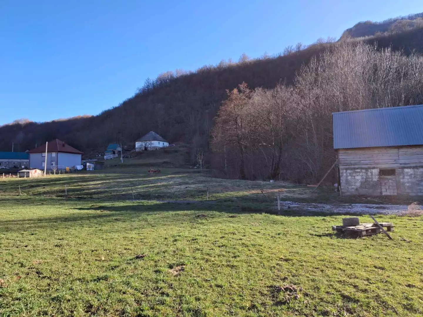 Land 2000m² in Montenegro, Kolasin. Priced at 110000€ rent photo-2