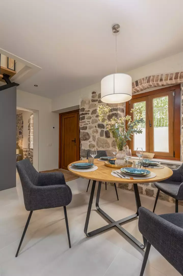 House 170m² in Montenegro, Skaljari. Priced at 500000€ rent photo-37
