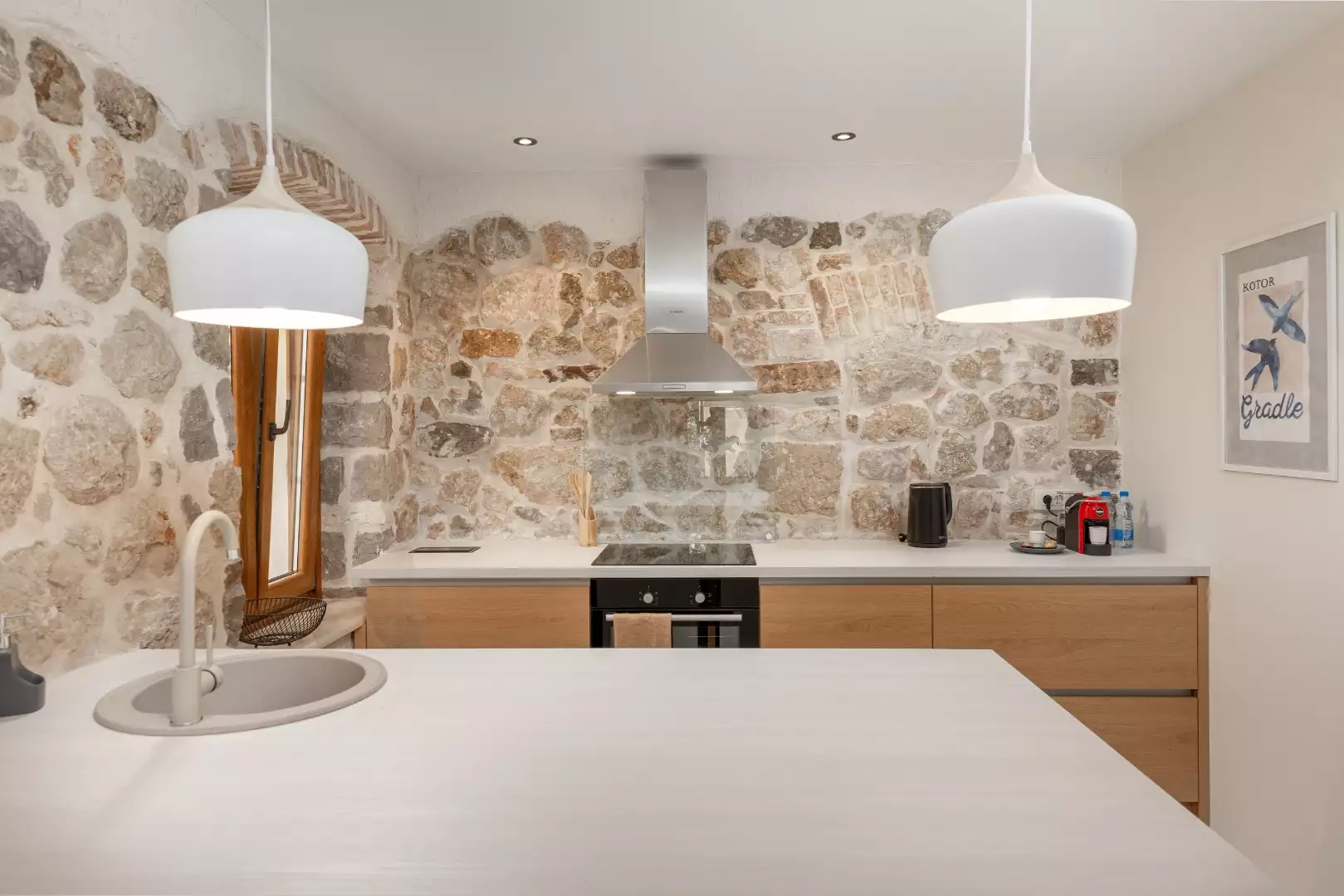 House 170m² in Montenegro, Skaljari. Priced at 500000€ rent photo-39