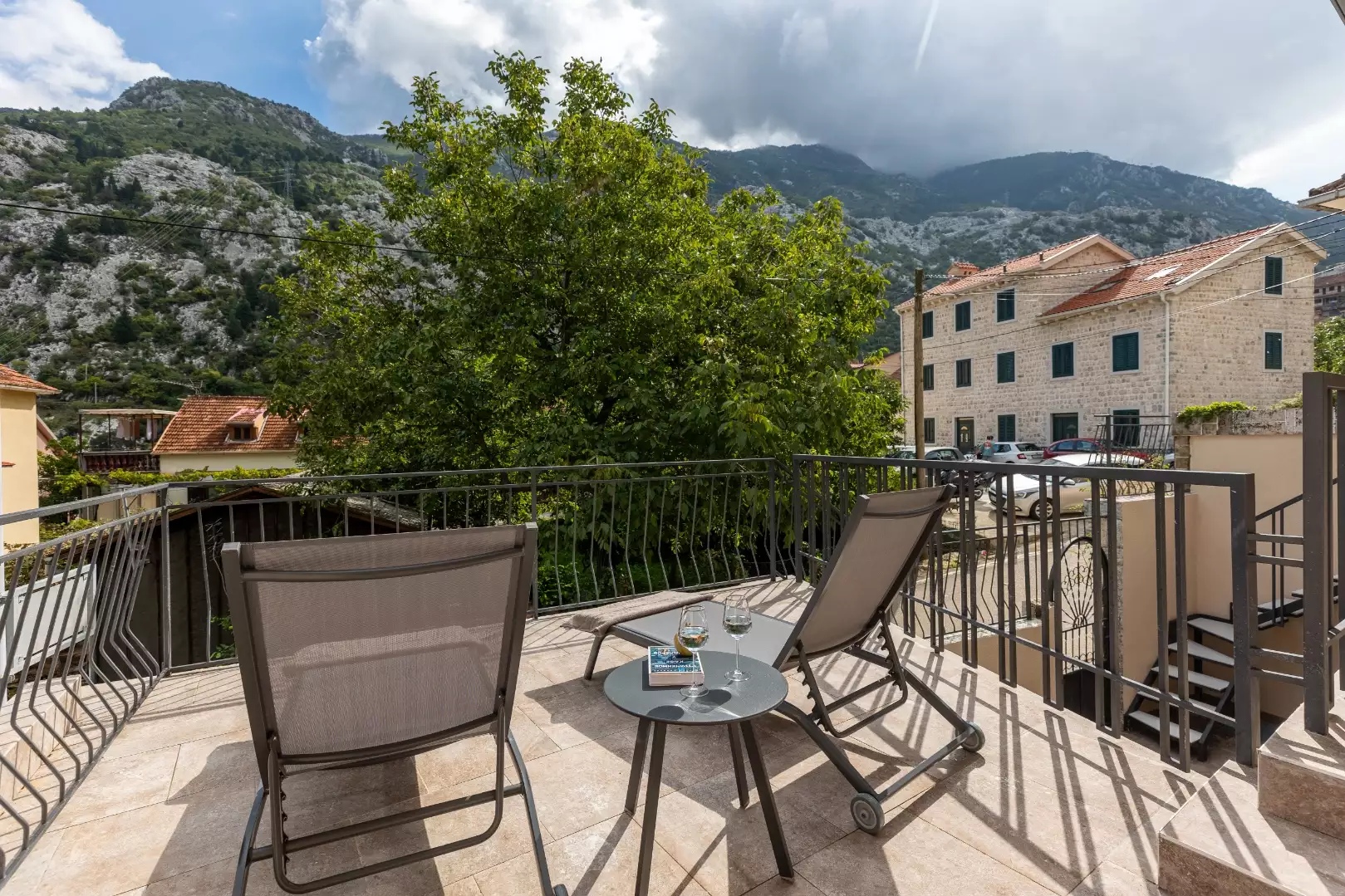 House 170m² in Montenegro, Skaljari. Priced at 500000€ rent photo-53