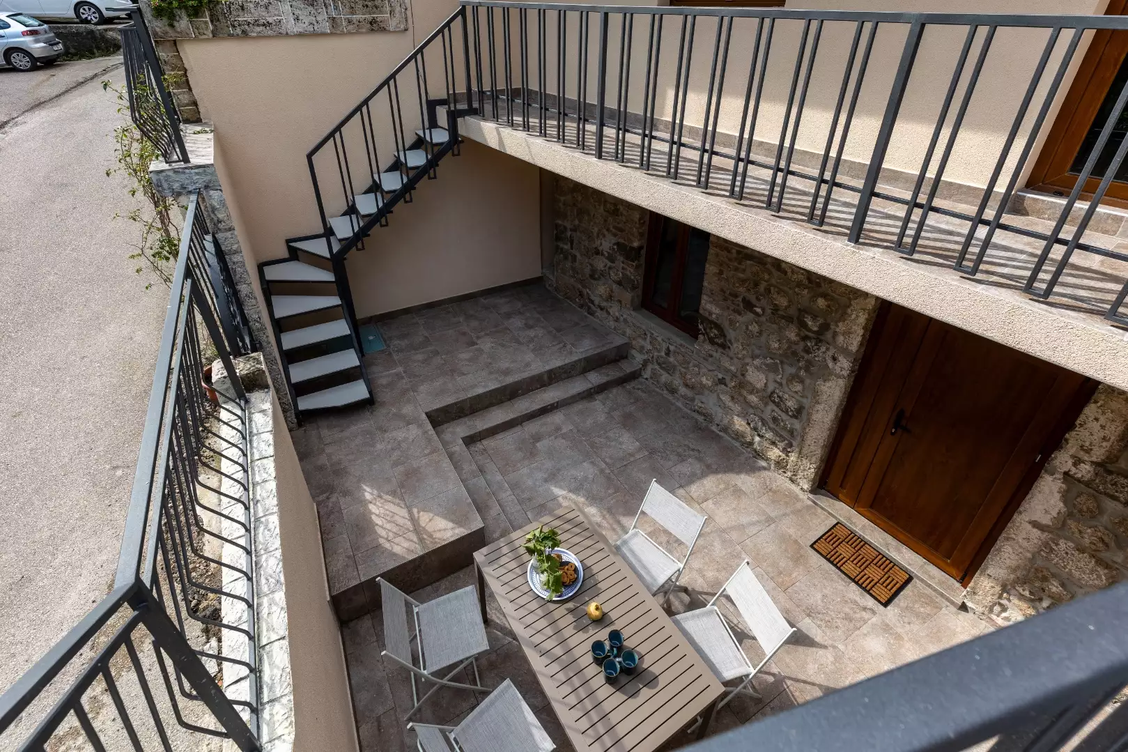 House 170m² in Montenegro, Skaljari. Priced at 500000€ rent photo-56