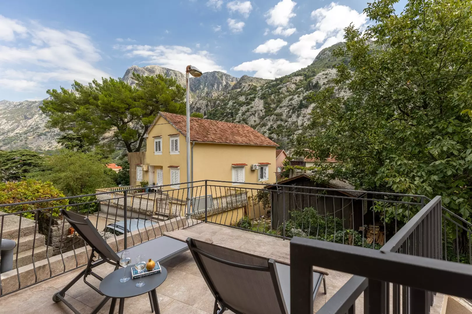 House 170m² in Montenegro, Skaljari. Priced at 500000€ rent photo-59