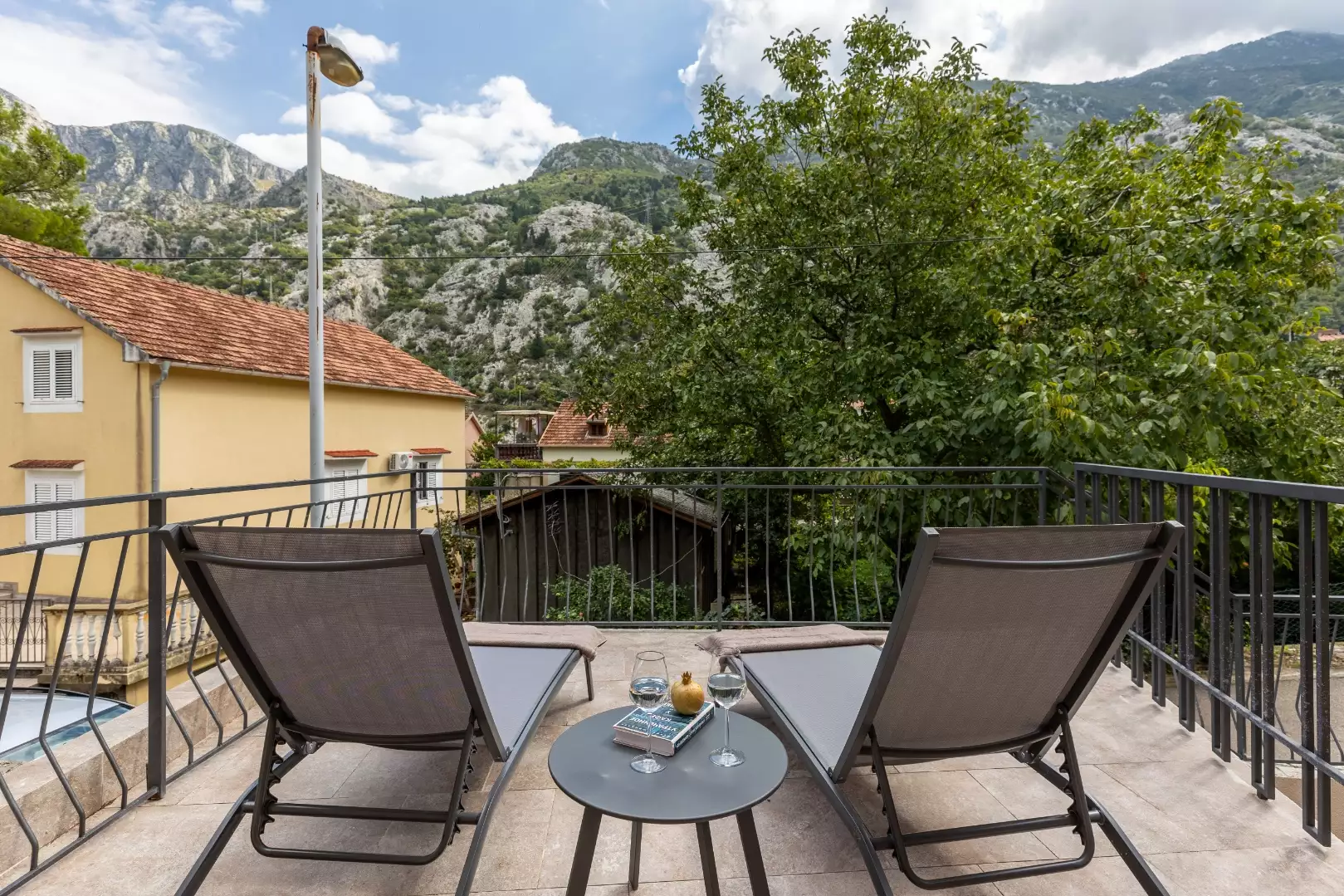 House 170m² in Montenegro, Skaljari. Priced at 500000€ rent photo-61