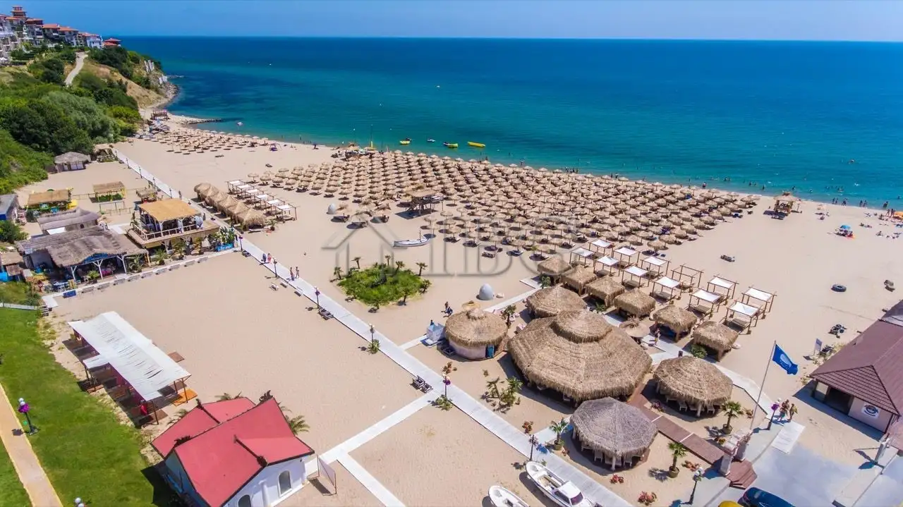 Flat 99m² in Bulgaria, Sveti Vlas. Priced at 189900€ rent photo-2