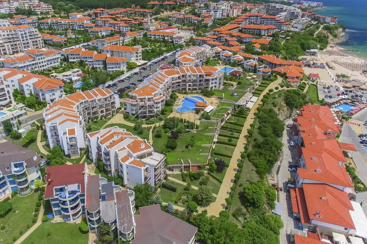 Flat 99m² in Bulgaria, Sveti Vlas. Priced at 189900€ rent photo-1