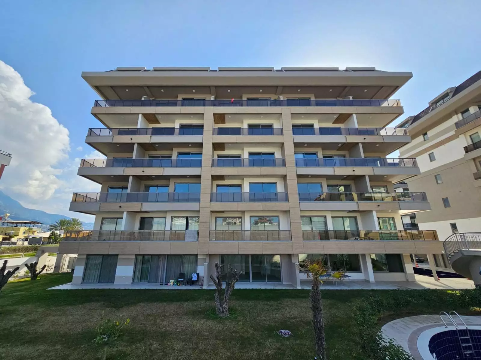 Flat 95m² in Turkey, Kestel. Priced at 231000€ rent photo-2