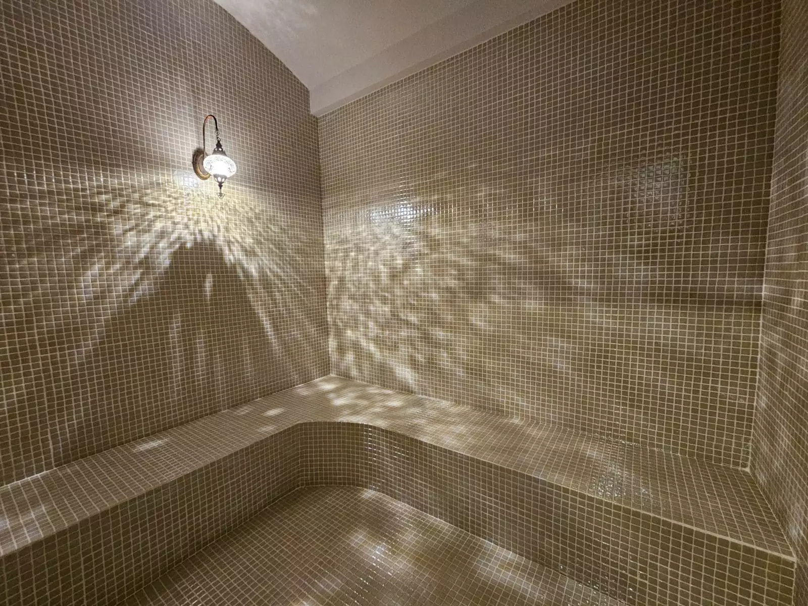 Flat 95m² in Turkey, Kestel. Priced at 231000€ rent photo-14