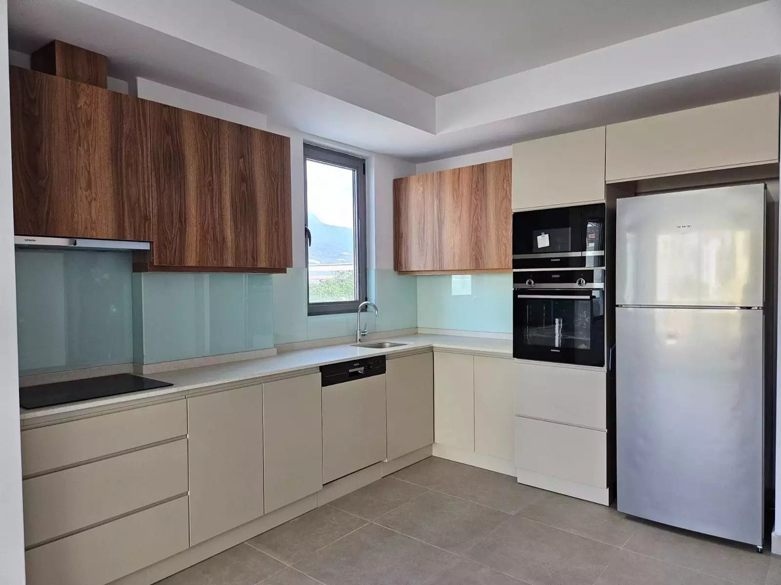 Flat 95m² in Turkey, Kestel. Priced at 231000€ rent photo-23