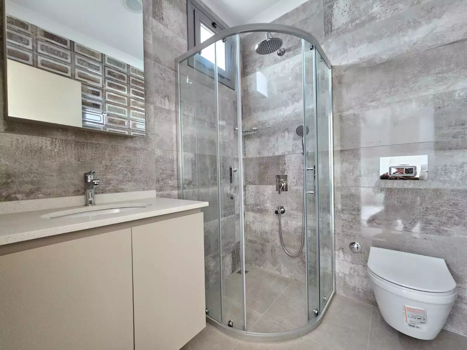 Flat 95m² in Turkey, Kestel. Priced at 231000€ rent photo-27
