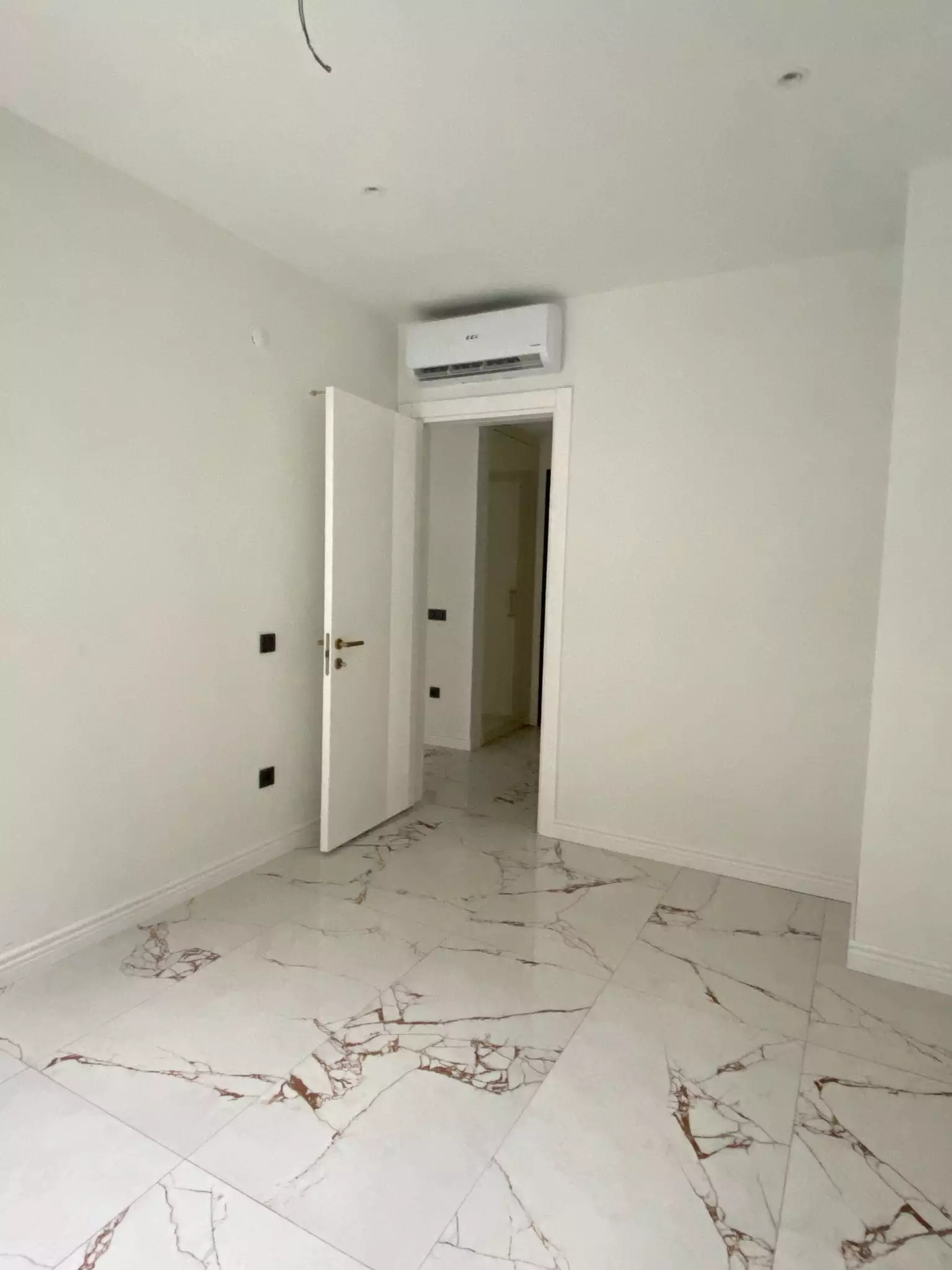 Flat 51m² in Turkey, Oba. Priced at 115000€ rent photo-19