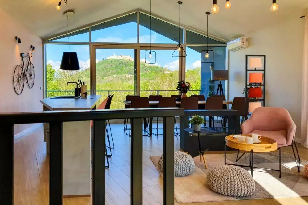 Villa 254m² in Croatia, Motovun. Priced at 898000€ rent photo-1