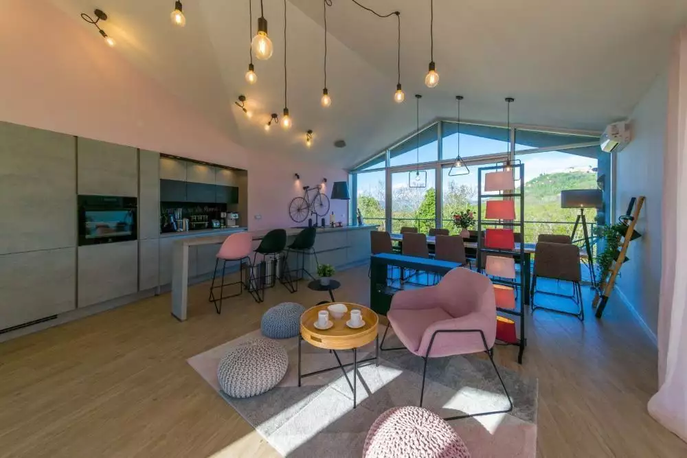 Villa 254m² in Croatia, Motovun. Priced at 898000€ rent photo-7