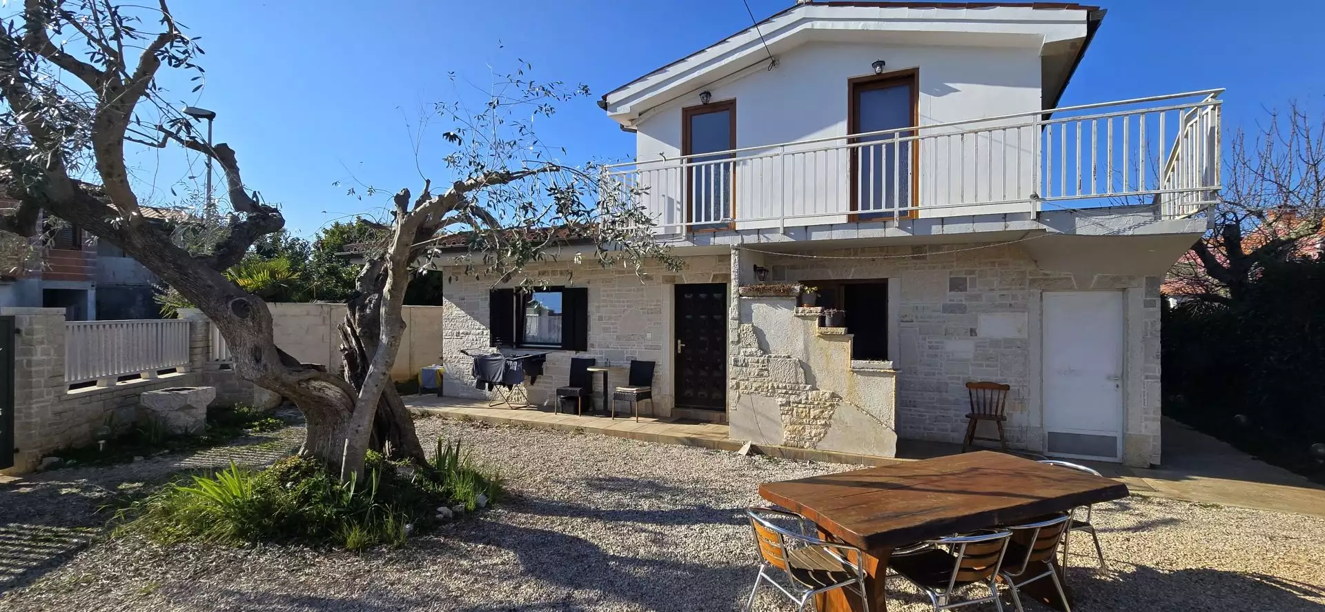 Hotels 200m² in Croatia, Umag. Priced at 640000€ rent photo-10