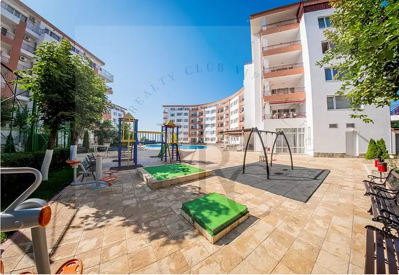 Flat 77m² in Bulgaria, Ravda. Priced at 97400€ rent photo-14