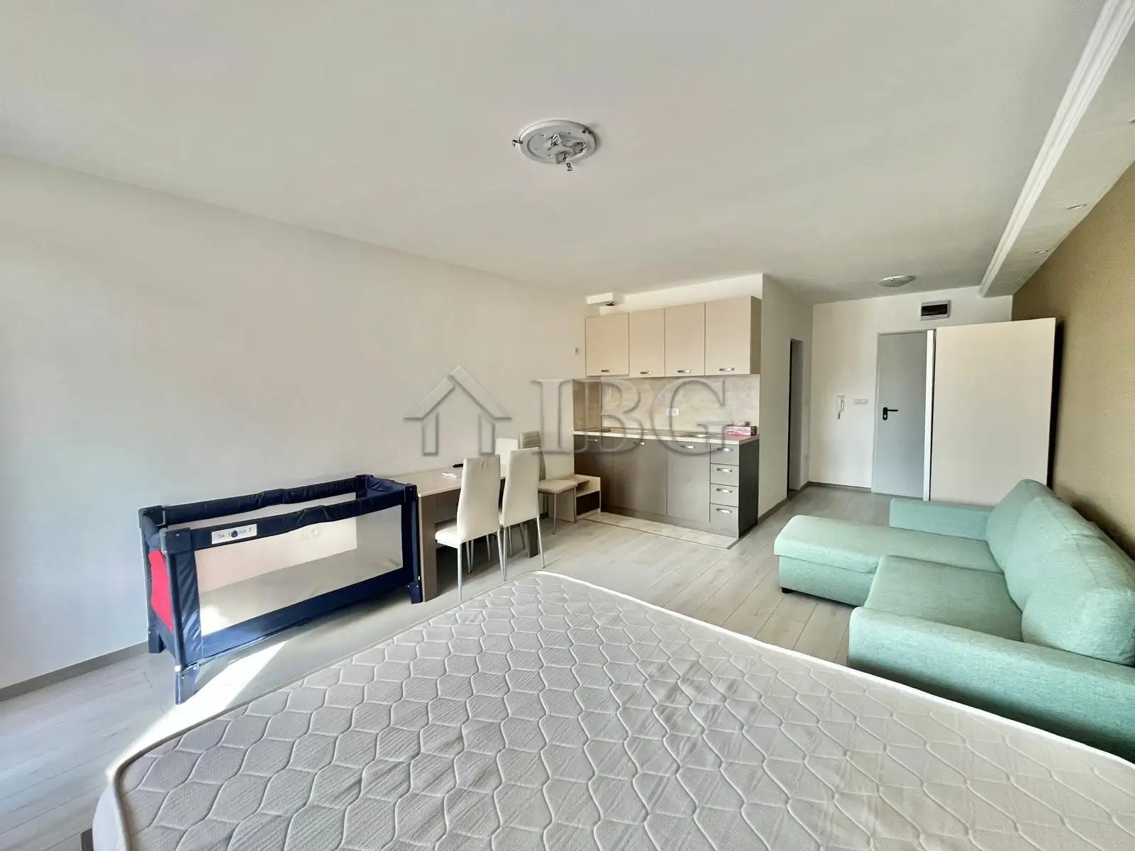 Flat 49m² in Bulgaria, Ravda. Priced at 68000€ rent photo-2