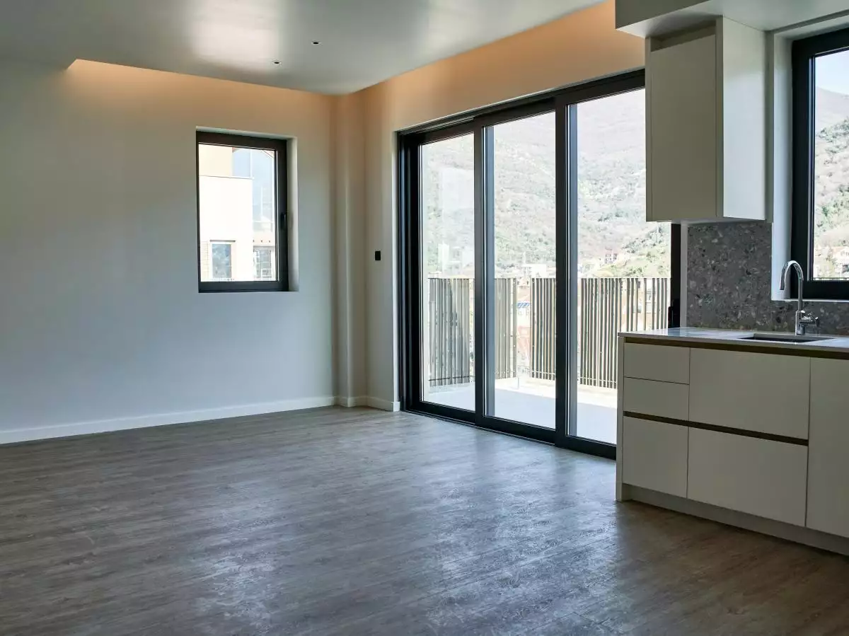 Flat 102m² in Montenegro, Tivat. Priced at 790000€ rent photo-3