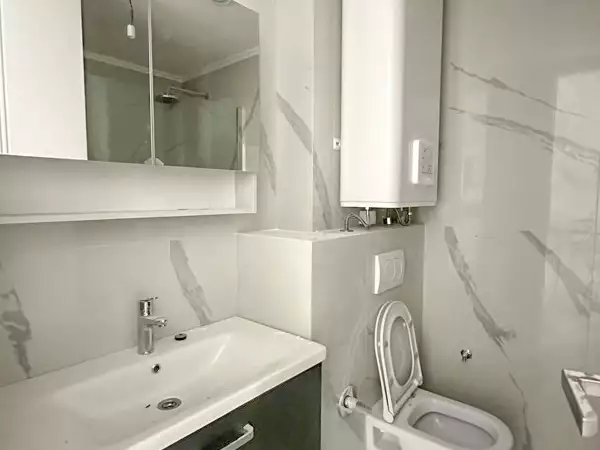 Flat 36m² in Italy, Barga. Priced at 95000€ rent photo-7