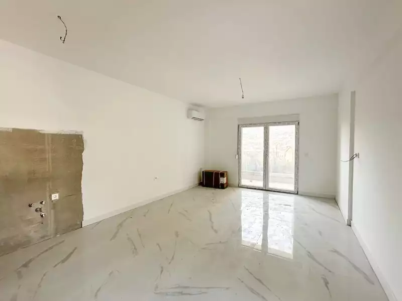 Flat 36m² in Italy, Barga. Priced at 95000€ rent photo-13