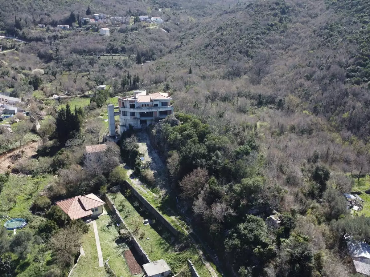 House 675m² in Montenegro, Bularica. Priced at 600000€ rent photo-2