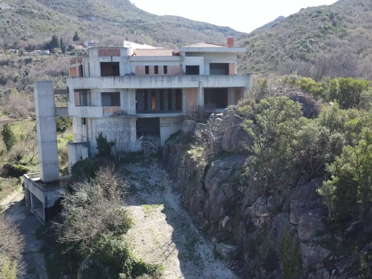 House 675m² in Montenegro, Bularica. Priced at 600000€ rent photo-5