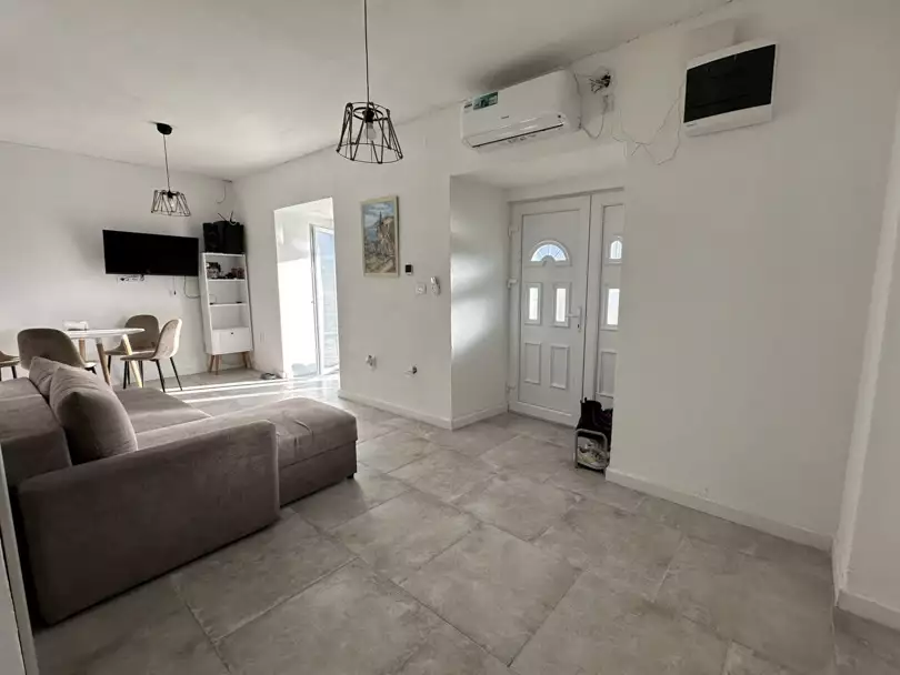 House 200m² in Montenegro, Herceg Novi. Priced at 400000€ rent photo-7