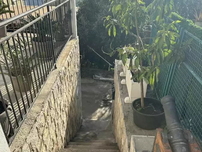 House 200m² in Montenegro, Herceg Novi. Priced at 400000€ rent photo-8
