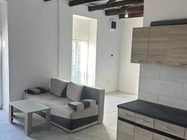 House 200m² in Montenegro, Herceg Novi. Priced at 400000€ rent photo-26