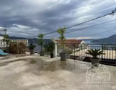 Buy in Montenegro for 400000€