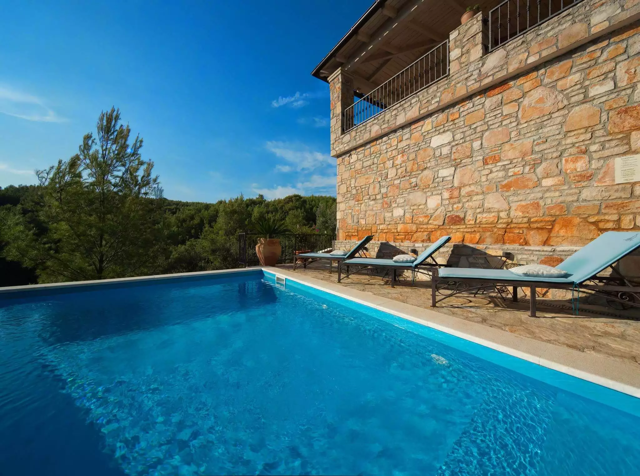 House 600m² in Croatia, Hvar. Priced at 3600000€ rent photo-11