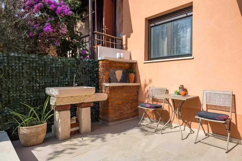 Villa 140m² in Croatia, Rovinj. Priced at 1610000€ rent photo-24