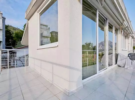 Flat 100m² in Montenegro, Sutomore. Priced at 115000€ rent photo-8
