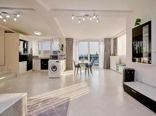 Flat 100m² in Montenegro, Sutomore. Priced at 115000€ rent photo-11