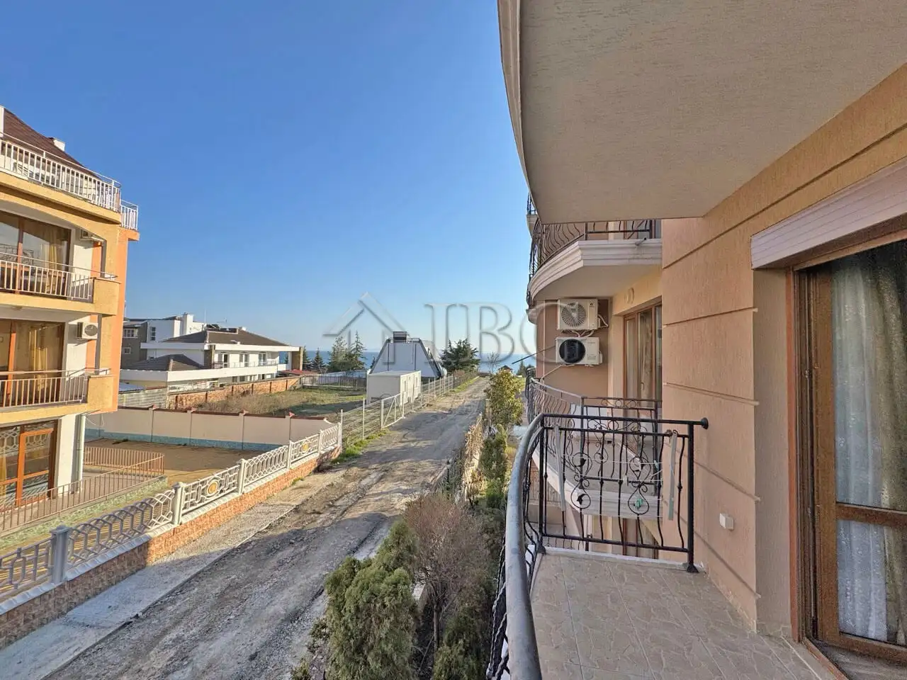 Flat 85m² in Bulgaria, Ravda. Priced at 116000€ rent photo-14