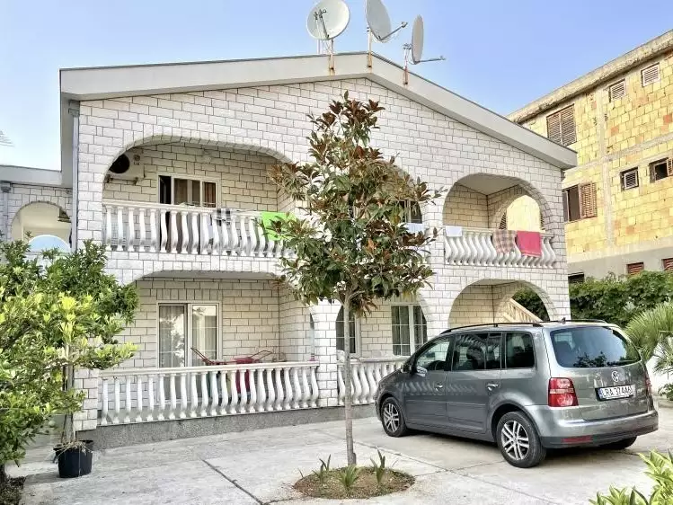 House 247m² in Italy, Barga. Priced at 255000€ rent photo-1