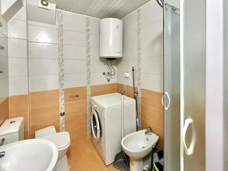 House 247m² in Italy, Barga. Priced at 255000€ rent photo-3