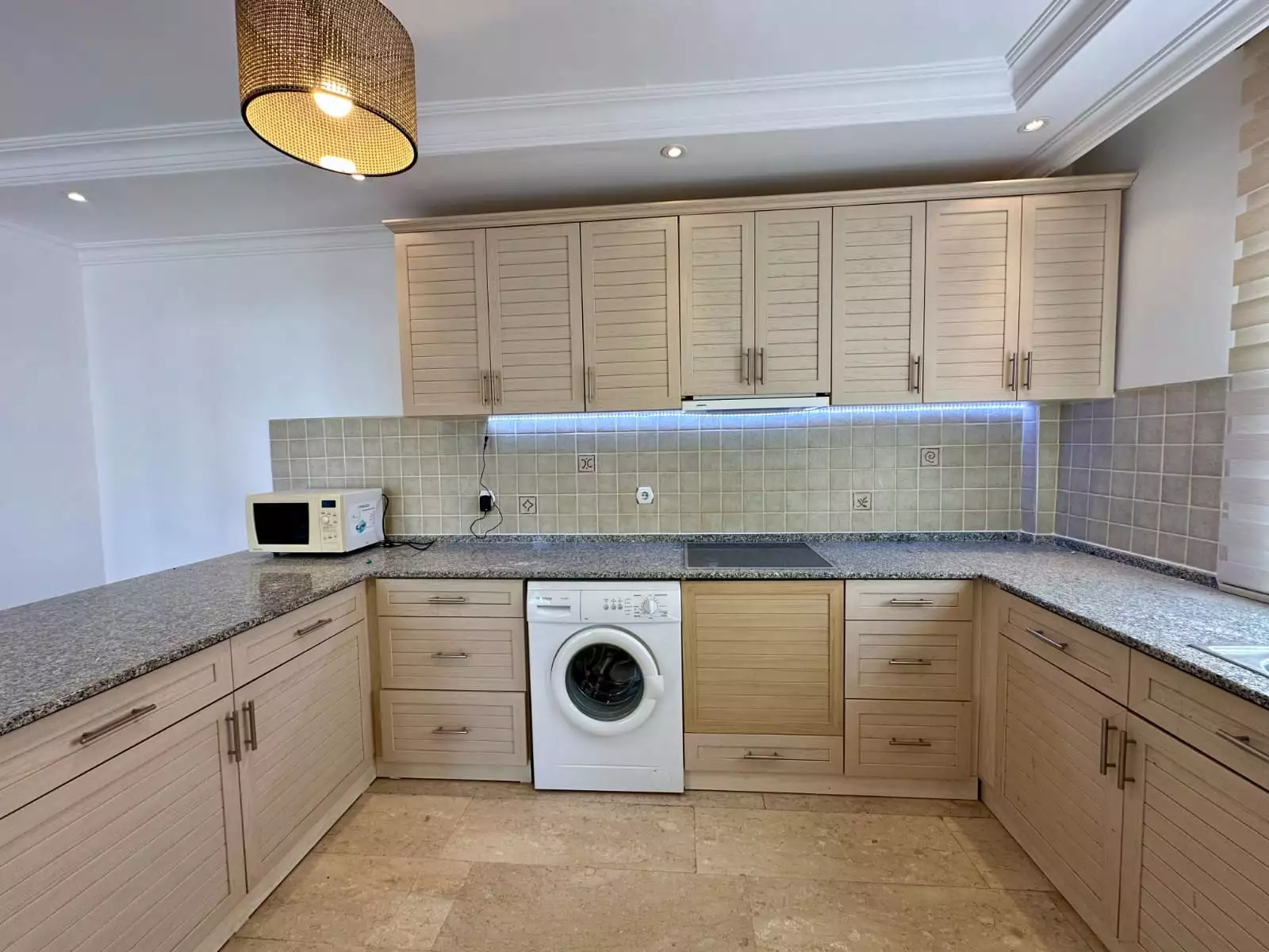 Flat 110m² in Turkey, Tosmur. Priced at 137500€ rent photo-7